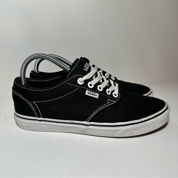 Vans Shoes - Vans Chukka Low Black White Lace Up Suede Skate Shoe Womens Sz 9 (192 Box 23)